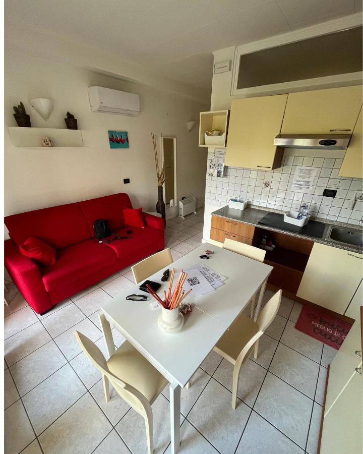 Gardalakeapartment A Sirmione Luaran gambar